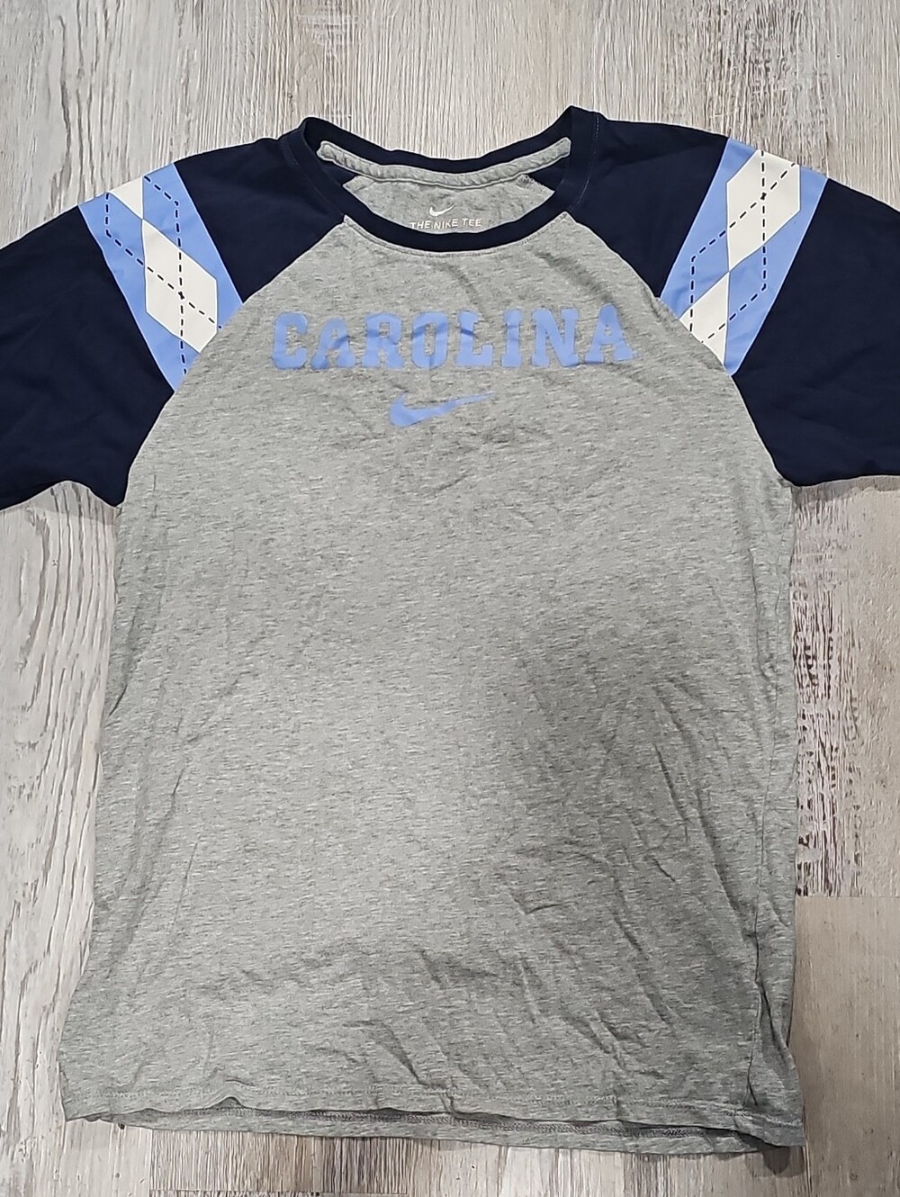Nike Gray & Navy 'Carolina' Short-Sleeve Raglan Tee